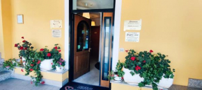 Отель Affittacamere Stranamore  Фрашати